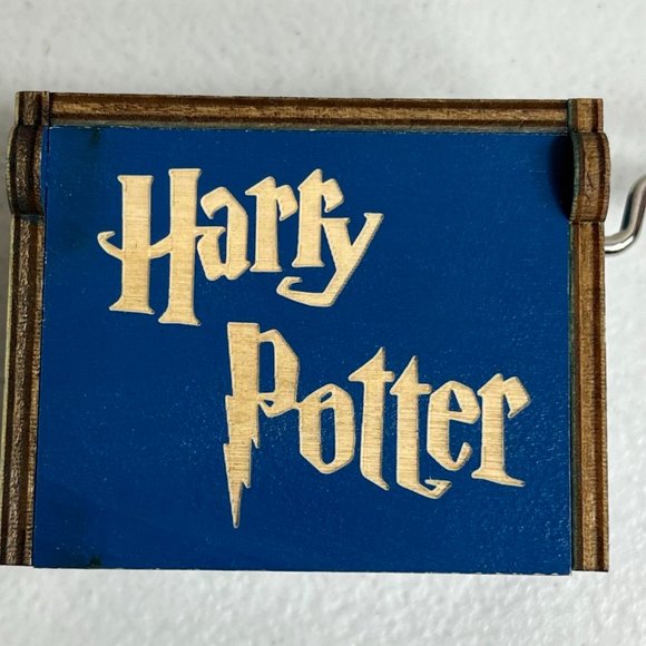 Harry Potter Hand Crank Wooden Music Box Blue Wizard Movie - Picture 2 of 8